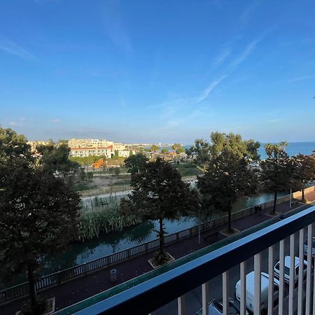Vue Sur Mer - Magnifique Appartement Tout Confort - Terrasse Et Parking Prive Cagnes-sur-Mer Zewnętrze zdjęcie